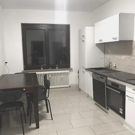 Apartmán Ausgestattete Fuer Reisende *