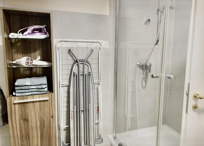 Lejlighed Ausgestattete Fuer Reisende